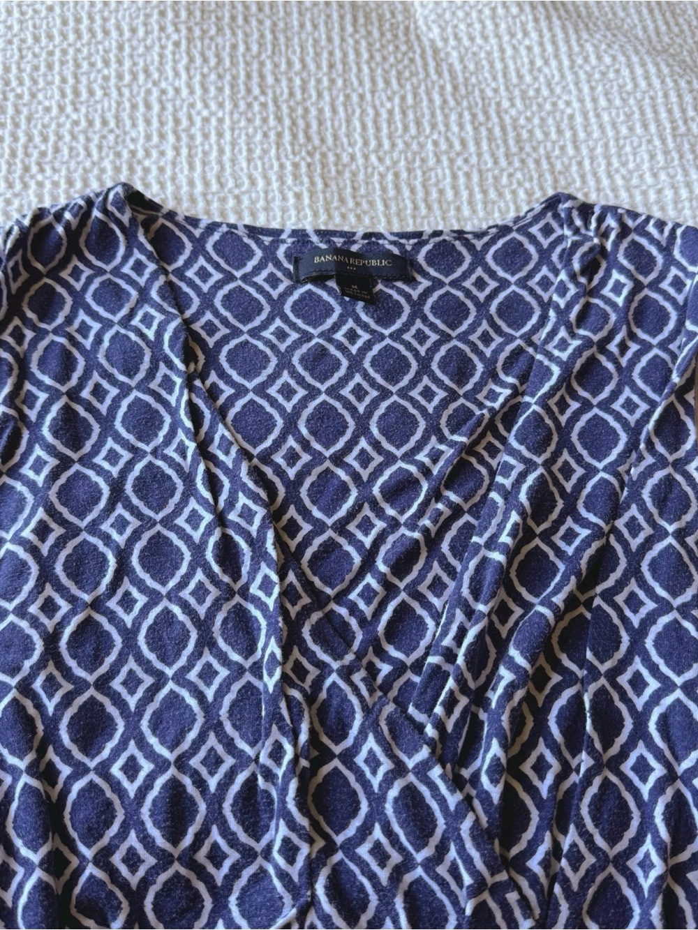 Banana Republic Navy Geometric Sleeveless Top - Picture 2 of 4
